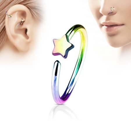 Tęczowe kółeczko do nosa z gwiazdką ze stali chirurgicznej 316L z powłoką IP to subtelna i nowoczesna biżuteria o średnicy 8 mm i grubości 0,8 mm. Idealne do nostrila, łączy elegancję z wyrazistym, oryginalnym akcentem.