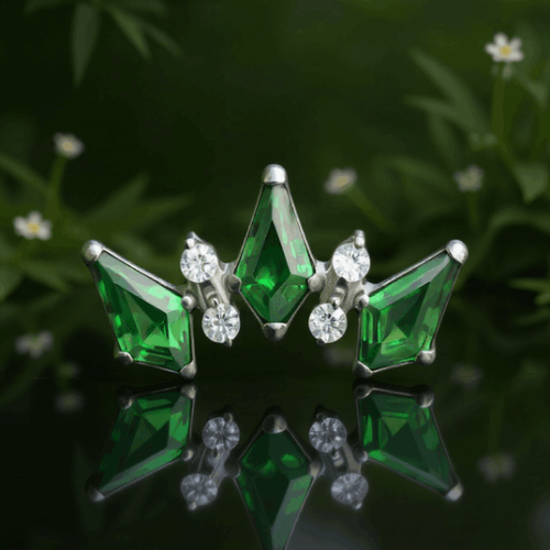 Przejdź do produktu Tytanowy labret Green Diadem