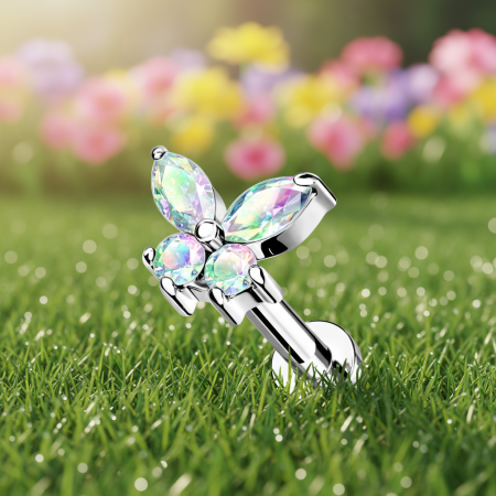 Labret z opalizującym motylem, skrzydełka wypełnione cyrkoniami . Kolczyk idealny do piercingu lobe, tragus, helix i conch