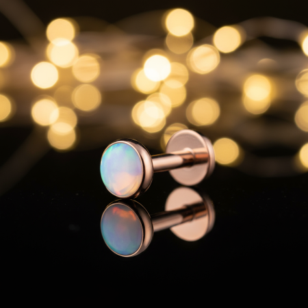 labret w kolorze rózowego złota z białym opalizującym kamieniem Iridescent Stone