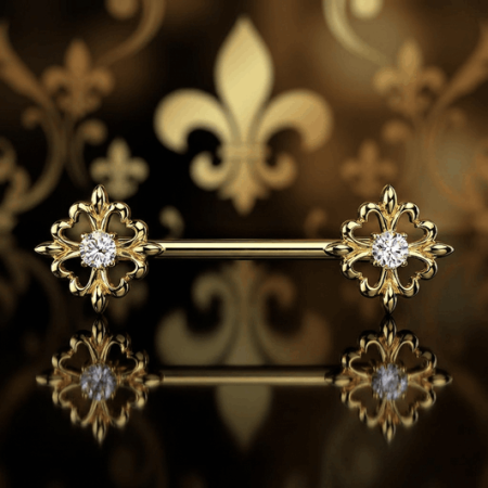 Złoty kolczyk do sutka – sztanga Fleur de Lis Stylowy kolczyk do sutka w formie sztangi, ozdobiony klasycznym i ponadczasowym motywem Fleur de Lis, symbolem elegancji, harmonii i królewskiego stylu.
