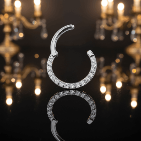 Clicker z kryształową obręczą