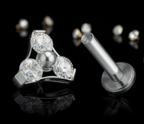 Przejdź do produktu Labret  triple crystals