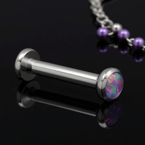 Przejdź do produktu Tytanowy labret z fioletowym opalem