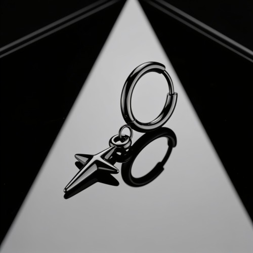 Przejdź do produktu Czarny kolczyk Huggie Star Cross Dangle 
