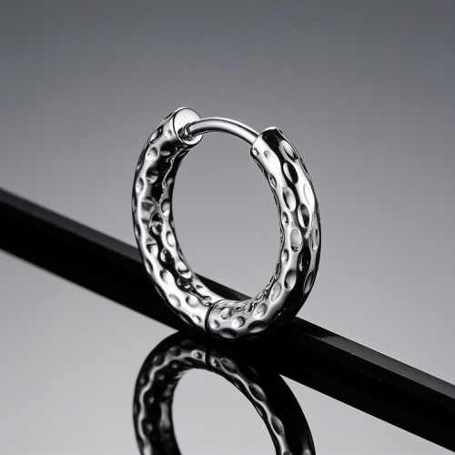 Przejdź do produktu Kółko Steel Hammered Huggie
