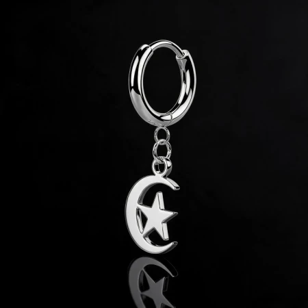 Srebrne kółeczko Huggie Moon &amp; Star – księżyc i gwiazda