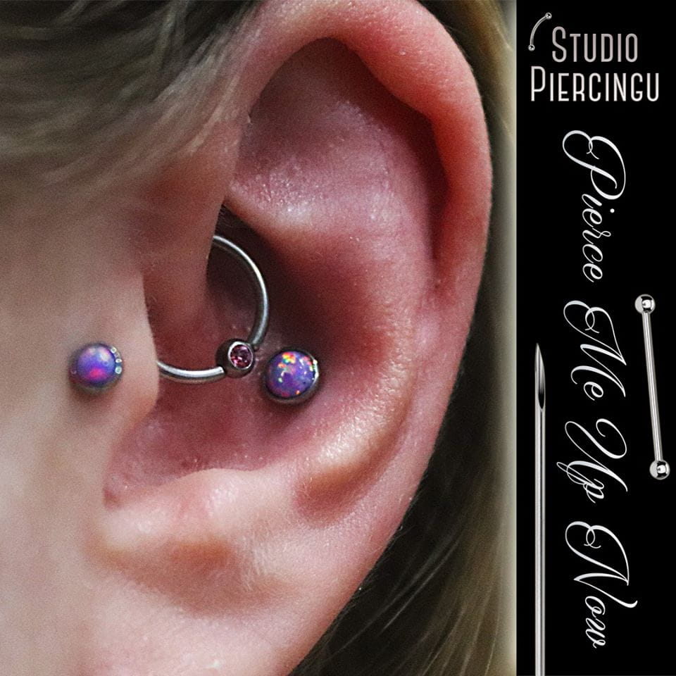 img/JA1036-OP38/kolczyk-do-tragusa-z-fioletowym-opalem.jpg
