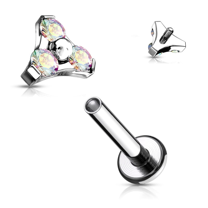 Labret z trzema kryształkami Aurora Borealis CZ. Opalizujący blask niczym zorza polarna. Stal chirurgiczna 316L, wewnętrzny gwint. Idealny do lobe, helix, tragus, conch i medusy.